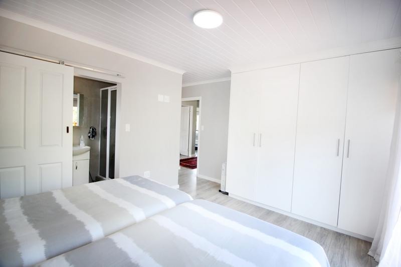3 Bedroom Property for Sale in Outeniqua Strand Western Cape